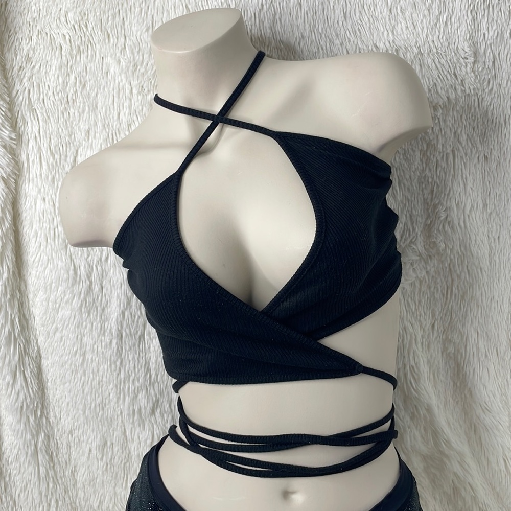 PrettyLittleThing Bandeau Top Halter or Multi-wear